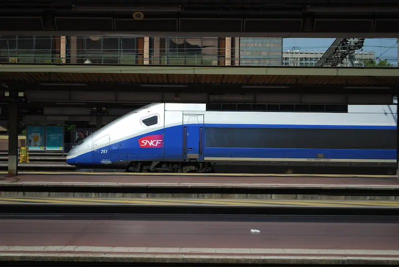 Chaos ferroviaire à Lyon : Tous les TGV à l'arrêt 